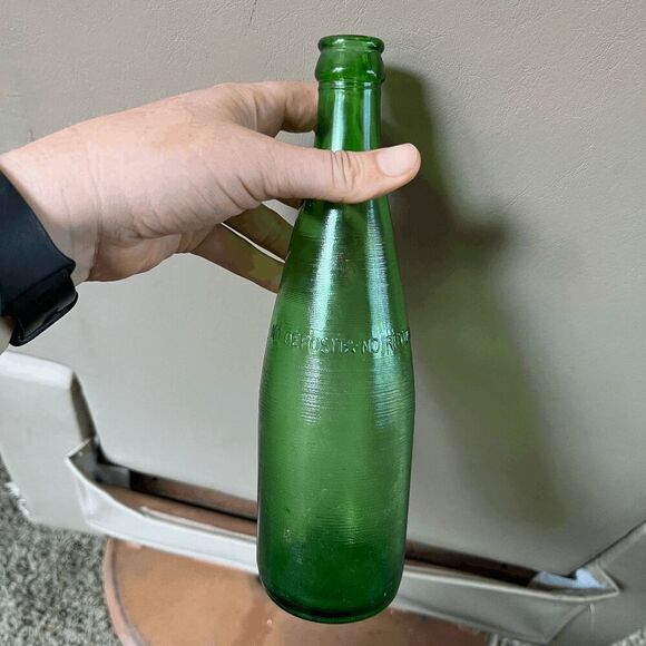 Set of 3 Vintage Cloverdale Green Glass Soda Bottles – Embossed Mid-Century - Picture 6 of 8